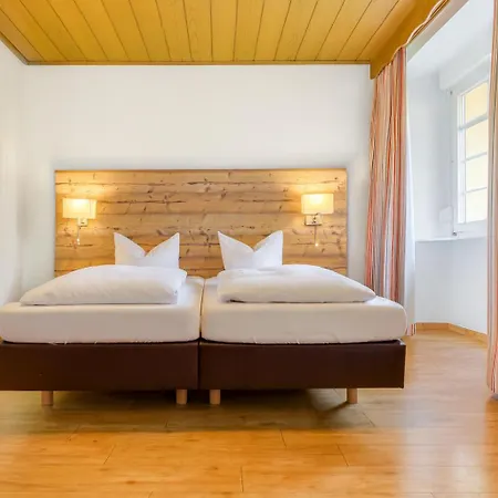 Hotel Landgasthof Rebstock 3*