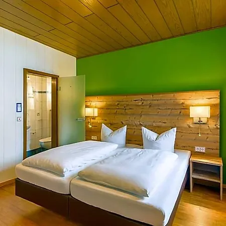 Landgasthof Rebstock 3*